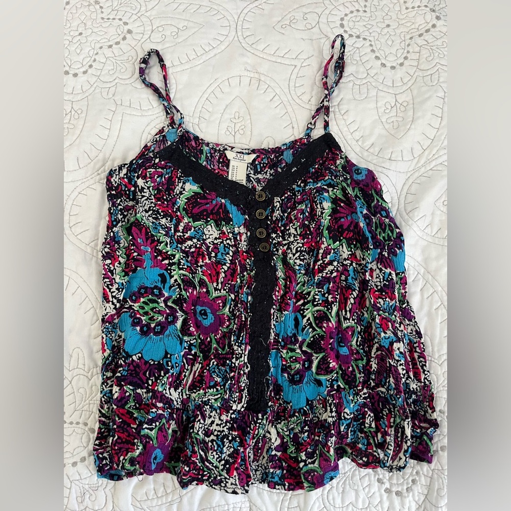 Forever 21 Floral Women's Tank Top